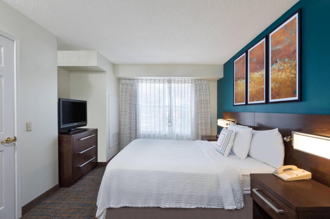 Residence Inn Brownsville 3*